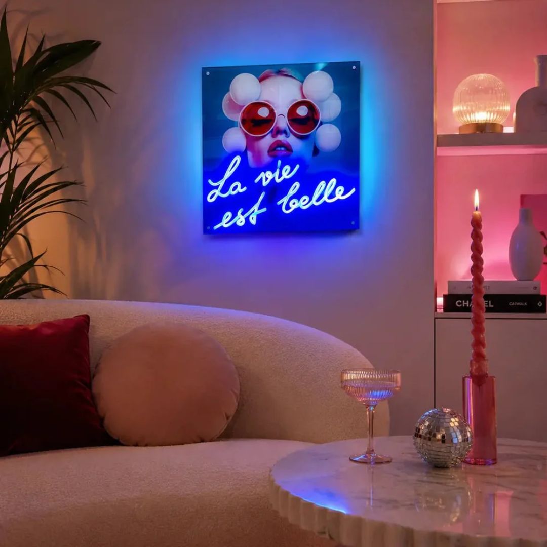 104048